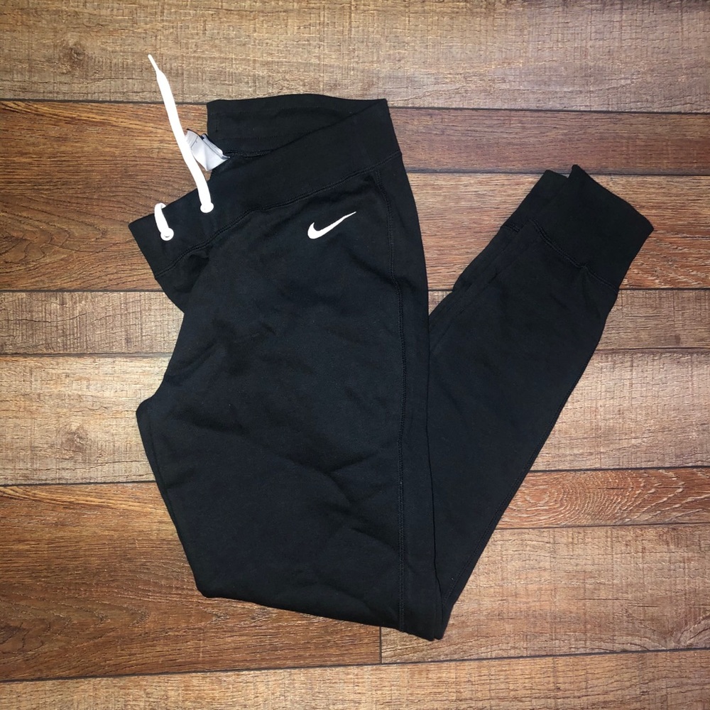 Nike joggers